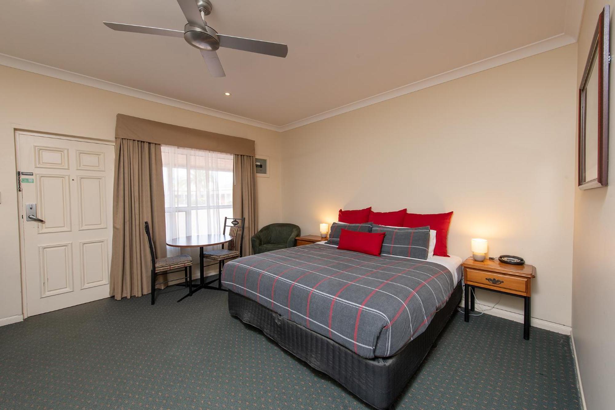 John Pirie Motor Inn Port Pirie Zimmer foto