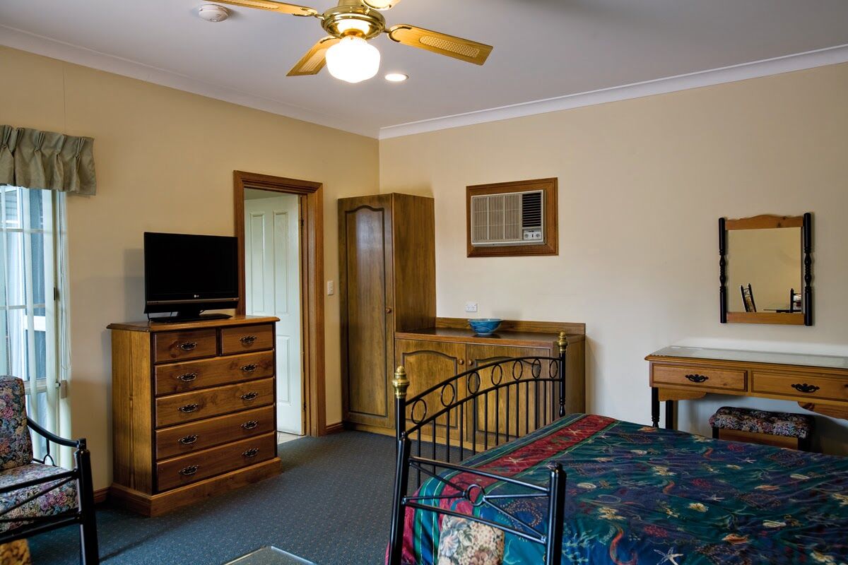 John Pirie Motor Inn Port Pirie Exterior foto